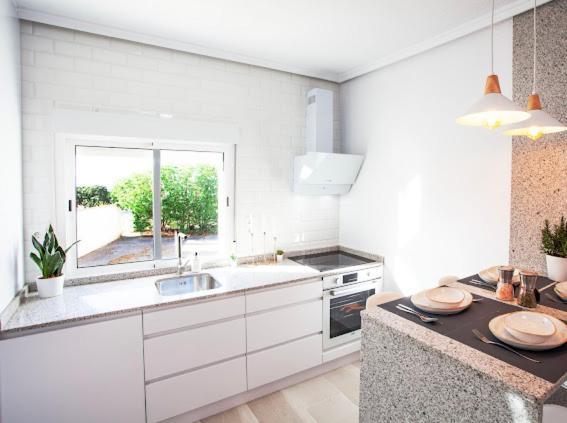 Thader I Apartment With Views Rojales Bagian luar foto